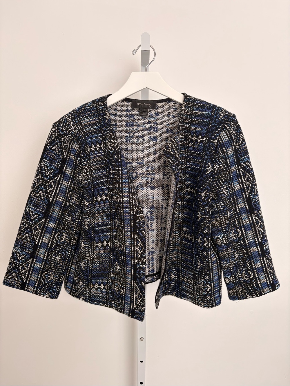St. John Black and Blue Textured Open-Front Blazer - Picture 1 of 3
